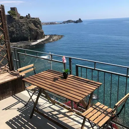 Daire Casa Vitale Aci Castello